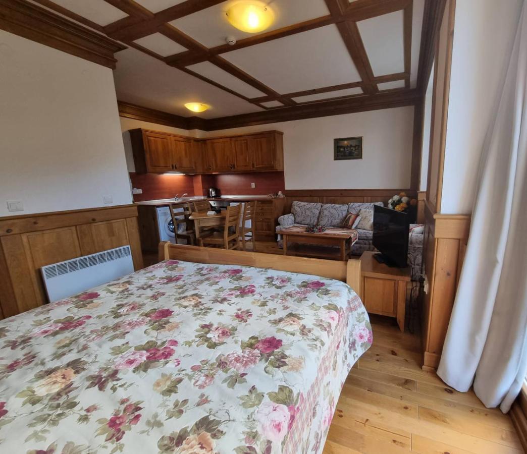 Pirin Golf Hotel Private Studios Razlog Exterior photo