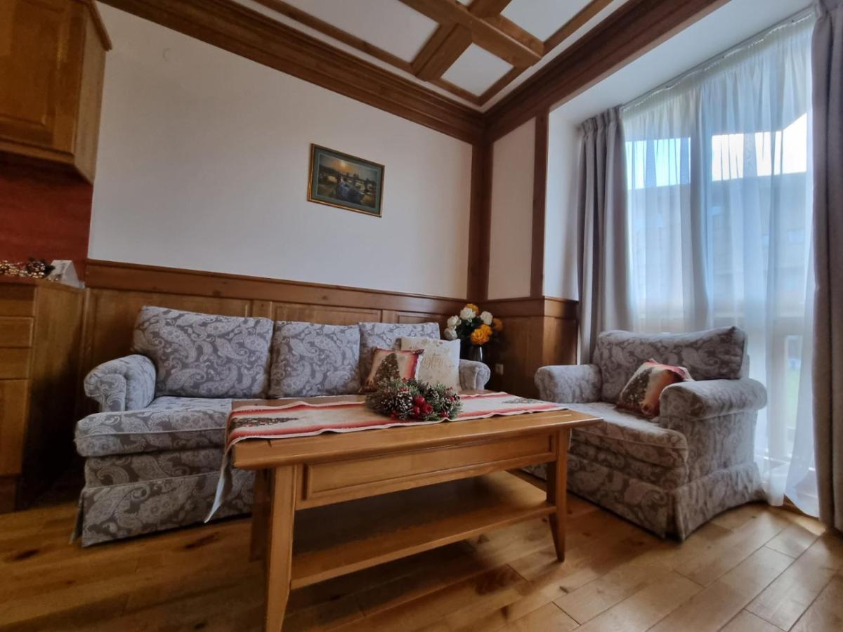 Pirin Golf Hotel Private Studios Razlog Exterior photo